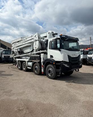 IVECO T-WAY CON ALLESTIMENTO BETONPOMPA CIFA MK32