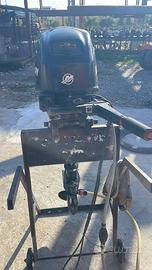 Fuoribordo Mercury 25 efi