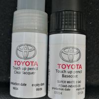 Ritocco Toyota bianco 040