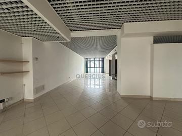 Negozio a Colognola ai Colli (VR) - Stra