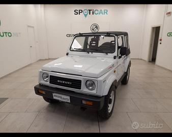 Suzuki Samurai 970 CC BENZINA 33 KW