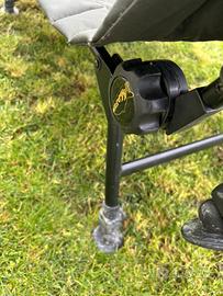 2 lettini k karp  da pesca usati poco