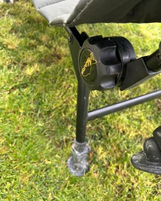 2 lettini k karp  da pesca usati poco