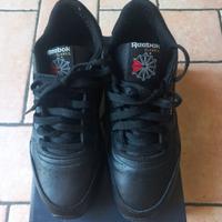 Reebook classic nere 41