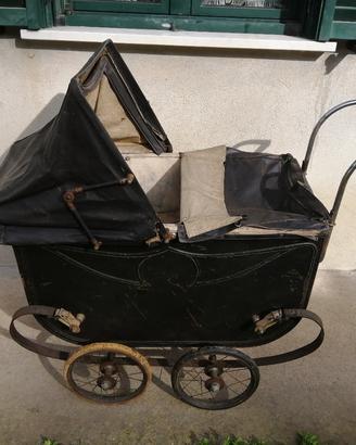 Antica e rara inglesina italiana