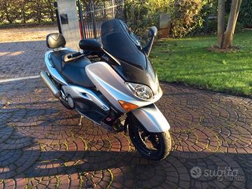 Yamaha T Max - 2002
