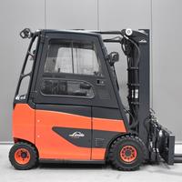 CARRELLO ELEVATORE LINDE E 25 CON GIREVOLE