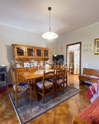 Arredo Sala da Pranzo in Legno Massello