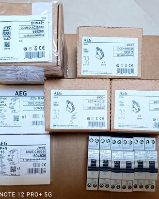Lotto Materiale elettrico AEG NUOVO DIFF.Magnrtote