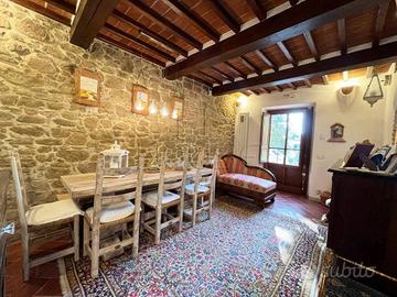 Appartamento di 70 m² con 3 locali e box auto a Mo
