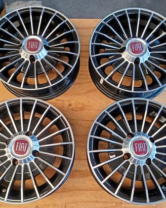 Fiat 500 d'epoca cerchi in lega 4,5"x12" et 25 