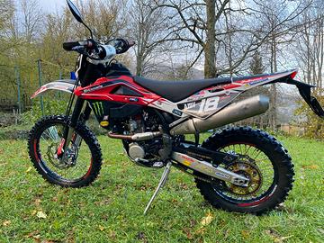 Husqvarna te 250 2014 targata