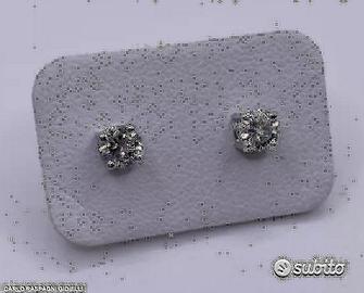 PAIO ORECCHINI ORO 18kt. CON DIAMANTI 0,52 F VVS