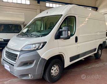 Peugeot Boxer 2.2D unicoproprietario per neopatent