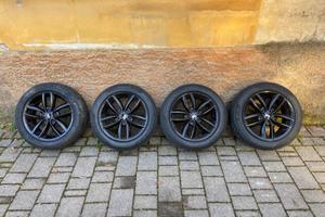Cerchi originali MINI 17” neri + gomme Pirelli P7
