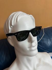 Ray Ban neri wayfarer classici