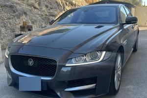 Jagura XF 2.0  R-Sport AWD
