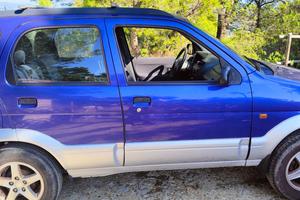 Auto perfetta, tenuta maniacalmente.