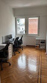 Stanza uso ufficio (singola o doppia)