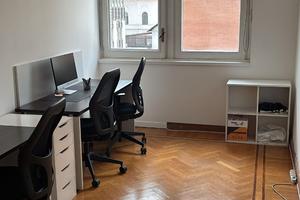 Stanza uso ufficio (singola o doppia)