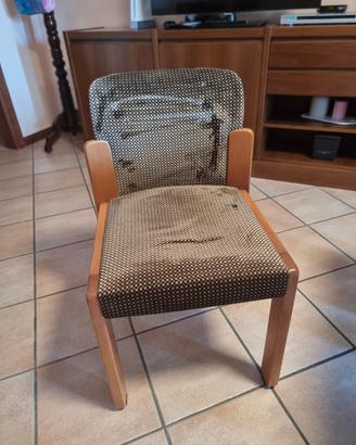 4  sedie vero legno da riparare 