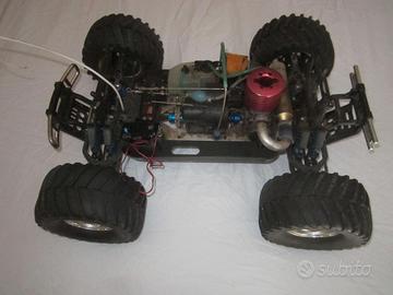 AUTO A SCOPPIO -TRUCK 4XWD MOD XTREME-MOSTER-