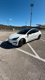 tesla model 3 performance