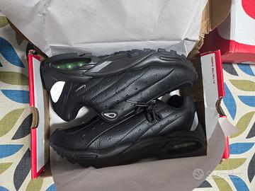 scarpe Nike Nocta in pelle nera 