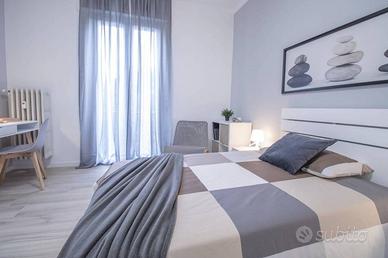 Stanza in appartamento di 130 m² a Brescia