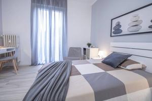 Stanza in appartamento di 130 m² a Brescia