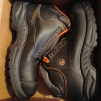 BASE prado scarpe ANTIFORTUNIO num.45