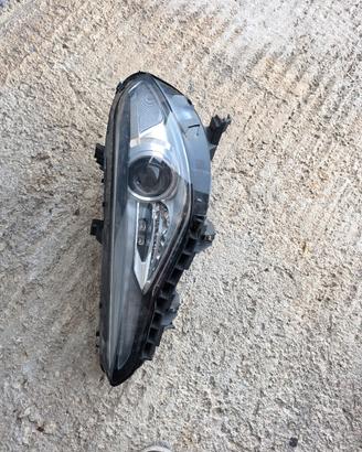 Faro Alfa romeo Giulia