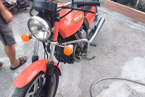 Moto Guzzi v35 2