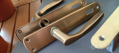 Maniglie e serrature porte interno Dierre 10