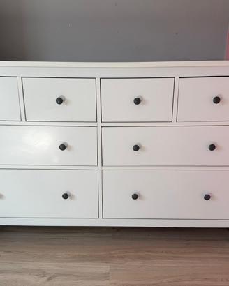 Cassettiera ikea Hemnes