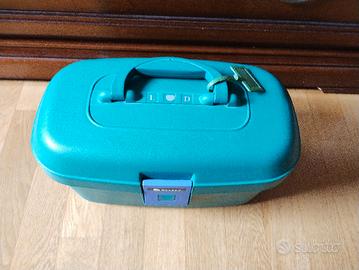 beautycase rigido della Delsey