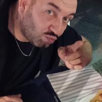 Disponibile come tutto fare