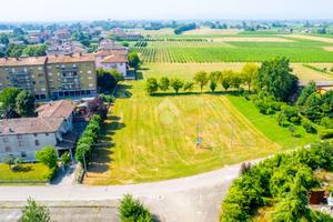 TER. RESIDENZIALE A REGGIO NELL'EMILIA