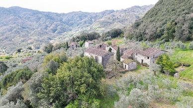 Casale a Lucca