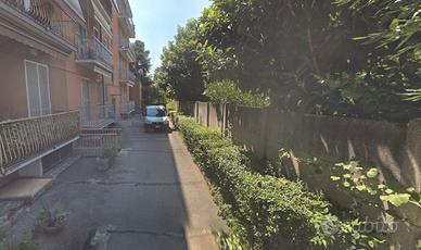 Cantina 14 mq con piccola finestra