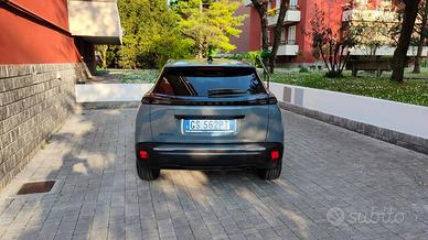 Peugeot 2008 allure pure tech