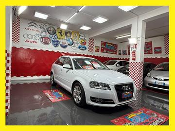 Audi A3 SPB 1.6 TDI 90cv Young - 2013