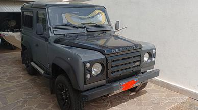 Defender 2004