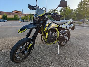 Swm Sm 125 R