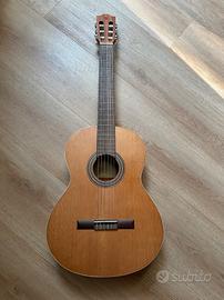 Chitarra classica Alambra