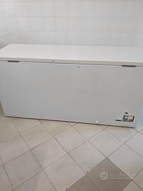 Freezer pozzetto 650lt