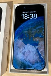 Iphone 16 pro Titanio naturale