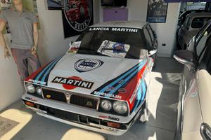 LANCIA DELTA INT. 16V