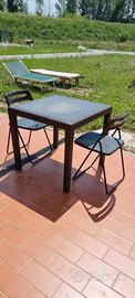 tavolo e 2 sedie da giardino