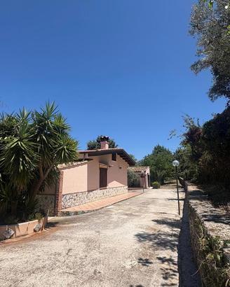 Villa o villino Monreale [A07/26ARG]